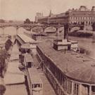 A bateau piscine on the River Seine